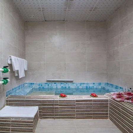 Hotel Arya Termal 5*