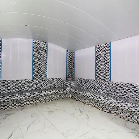 Hotel Arya Termal 5*